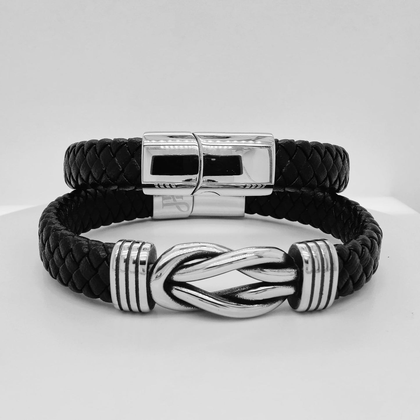 Jewellbox Men's Infinity Knot Leather Bracelet, Mens Leather Bracelet with Magnetic Clasp