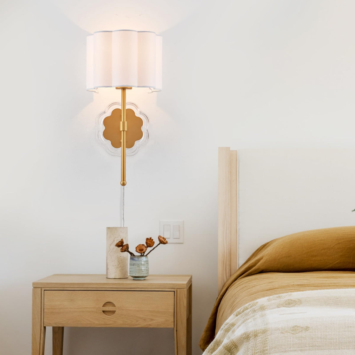 MhyTogn Modern Plug-in Wall Sconce Set of 2, with Creamy-White Fabric Flower and Antique Brass Brush Paint Finish Shade for Vanity Stairway Fireplace Kitchen Living Room Bedside