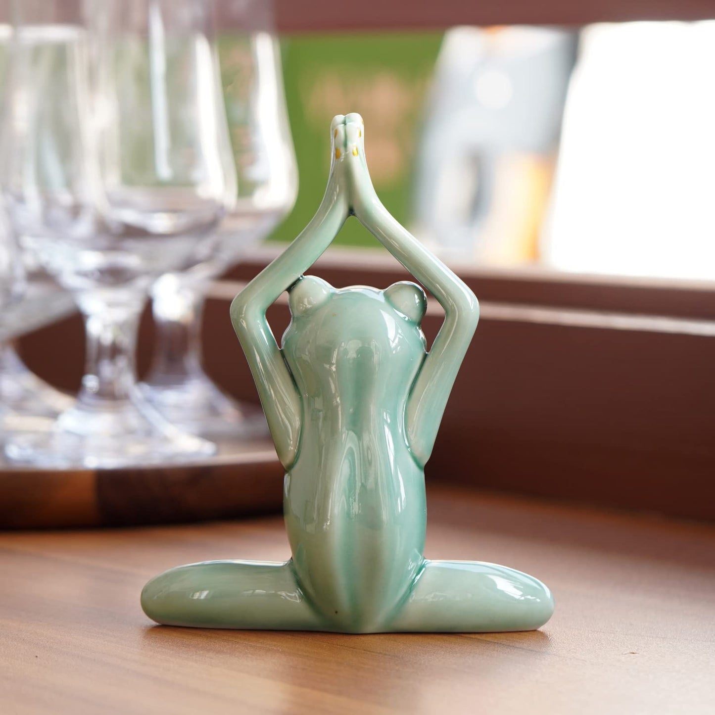 OwMell Ceramic Zen Frog Decor, Ceramic Yoga Pose Meditation Frog Staute for Home Zen Decoration - Namaste