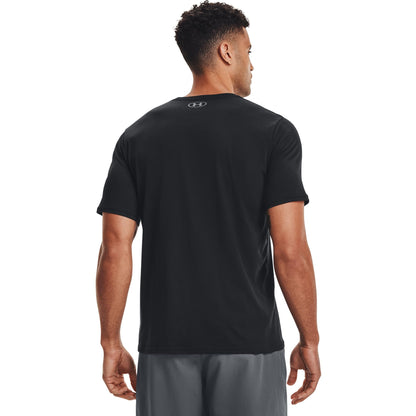 Under Armour Men Sportstyle Left Chest, Super Soft Men's T Shirt for Training and Fitness, Fast-Drying Men's T Shirt with Graphic
