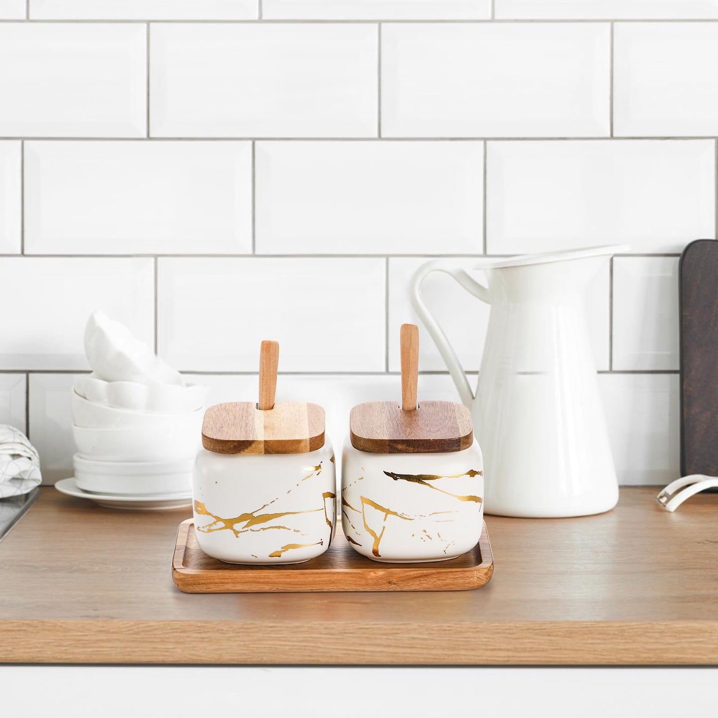 Dicunoy 2 Pack Ceramic Sugar Bowl with Lids and Spoons, Salt and Sugar Container, White Porcelain Sugar Coffee Container, Condiment Spice Pots with Wooden Tray for Bar Table, Kitchen, Countertop