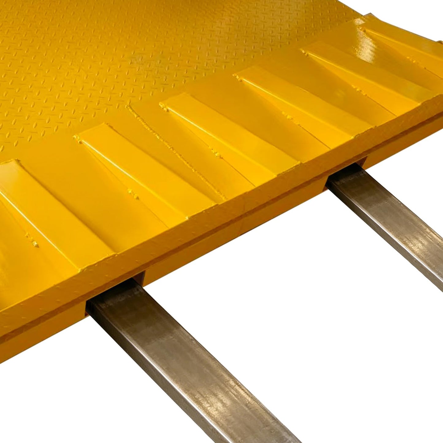 Heavy Duty Shipping Container Ramp 16,000 lbs Capacity, Forklift Compatible Steel Loading Ramp with Fold-Down Loop Flips, Safety Chain & Pin, Spray Paint Coated for Warehouse Dock Truck