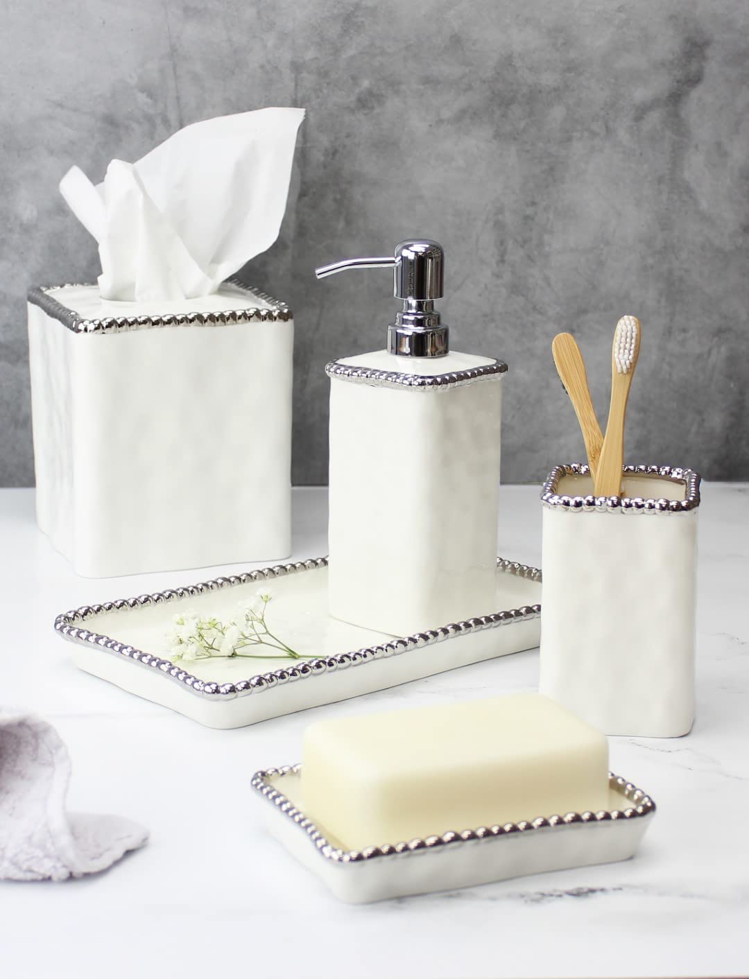 Pampa Bay VAN2718W Toothbrush Holder with Silver Beads, 4.5-inch Height, Porcelain