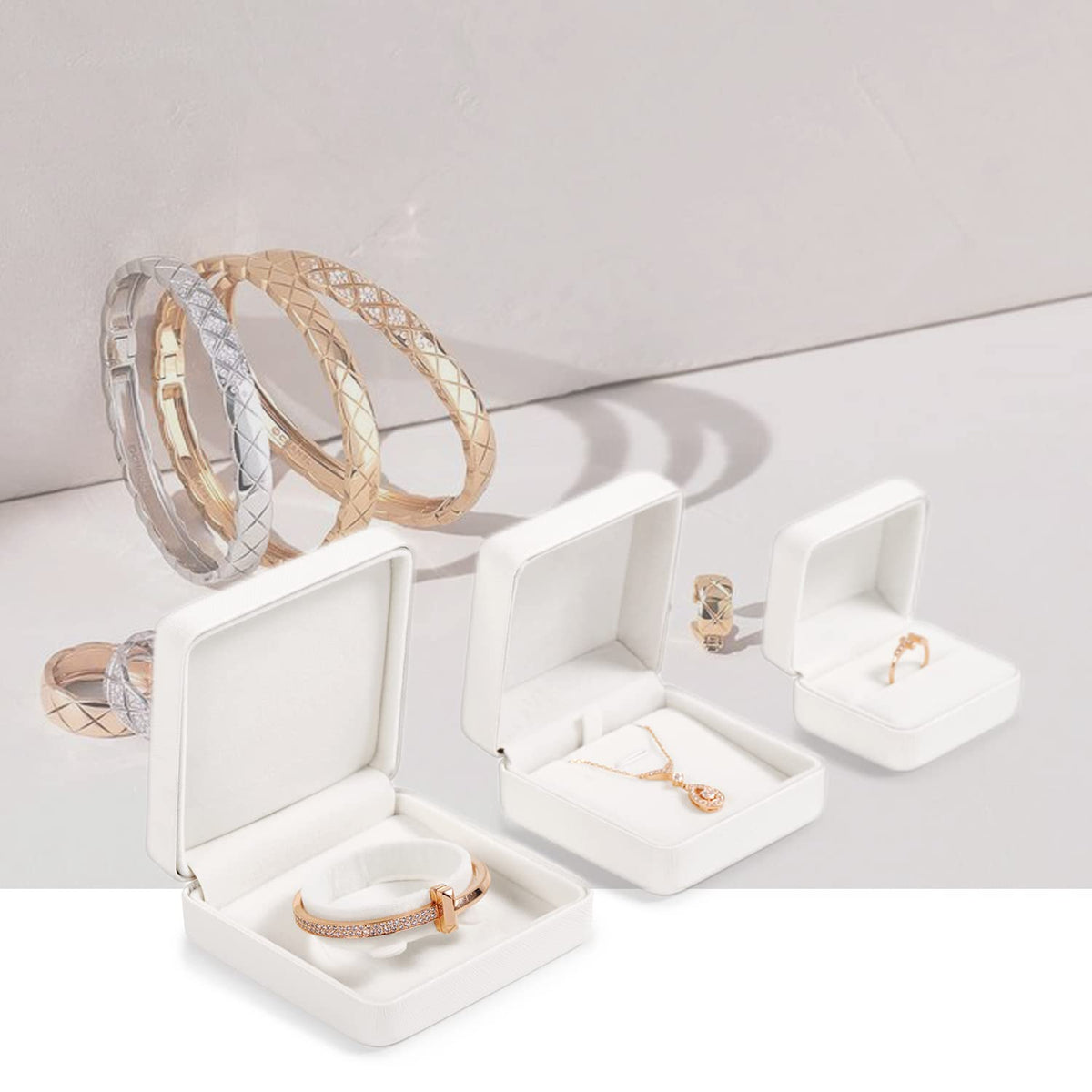 Woodten Premium PU Leather Necklace Gift Box Vintage Pendant Storage Case Velvet Interior Jewelry Pendant Necklace Box