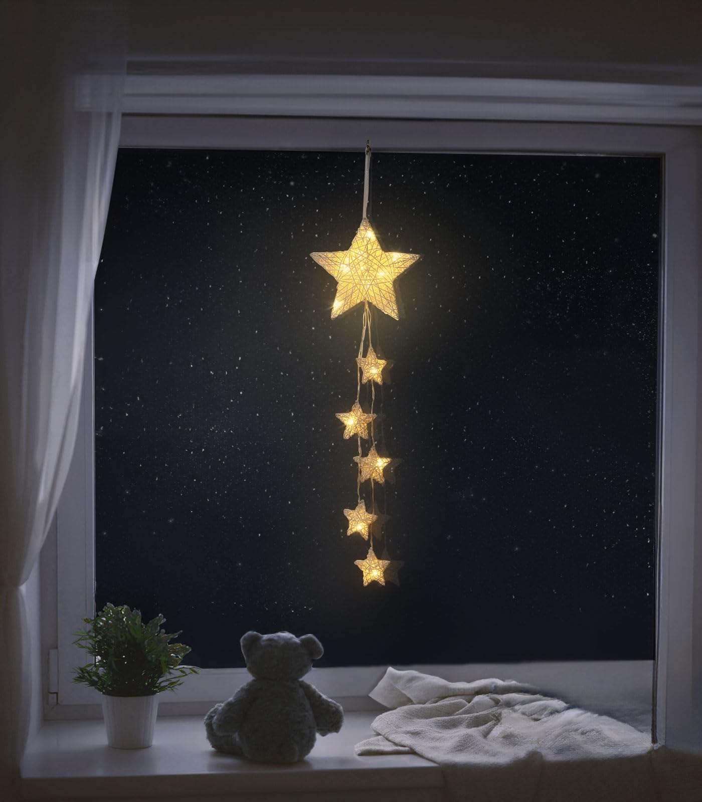 Lewondr Hanging Light, Rattan Star Shape Fairy Lights Indoor Decorative Lights Window Light Battery Operated Star Lights for Children's Room Bedroom Party Decoration with Timer Function, White