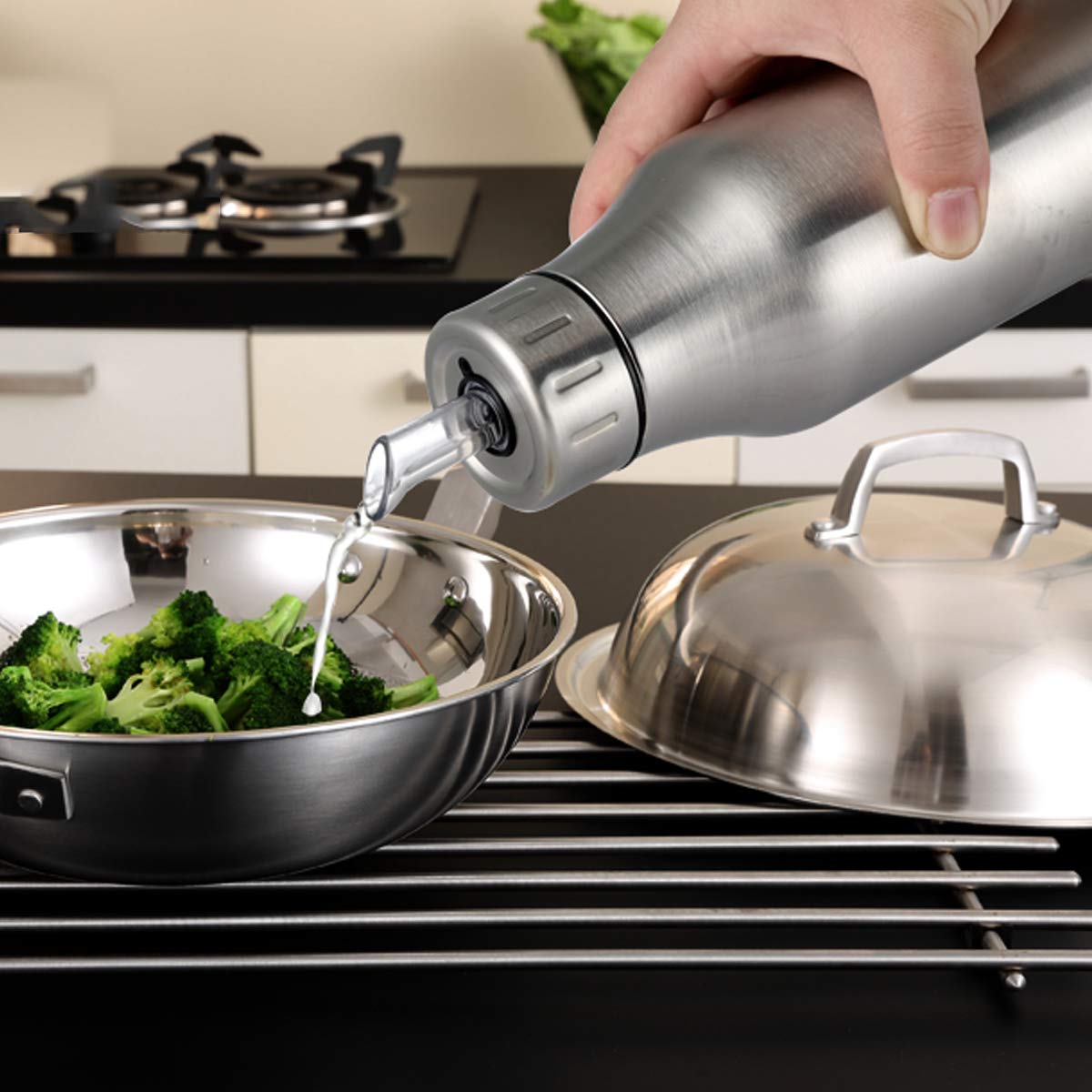 Olive Oil Dispenser Bottle Stainless Steel Leak Proof Olive Oil Decanter for Kitchen (500ML/17Oz)