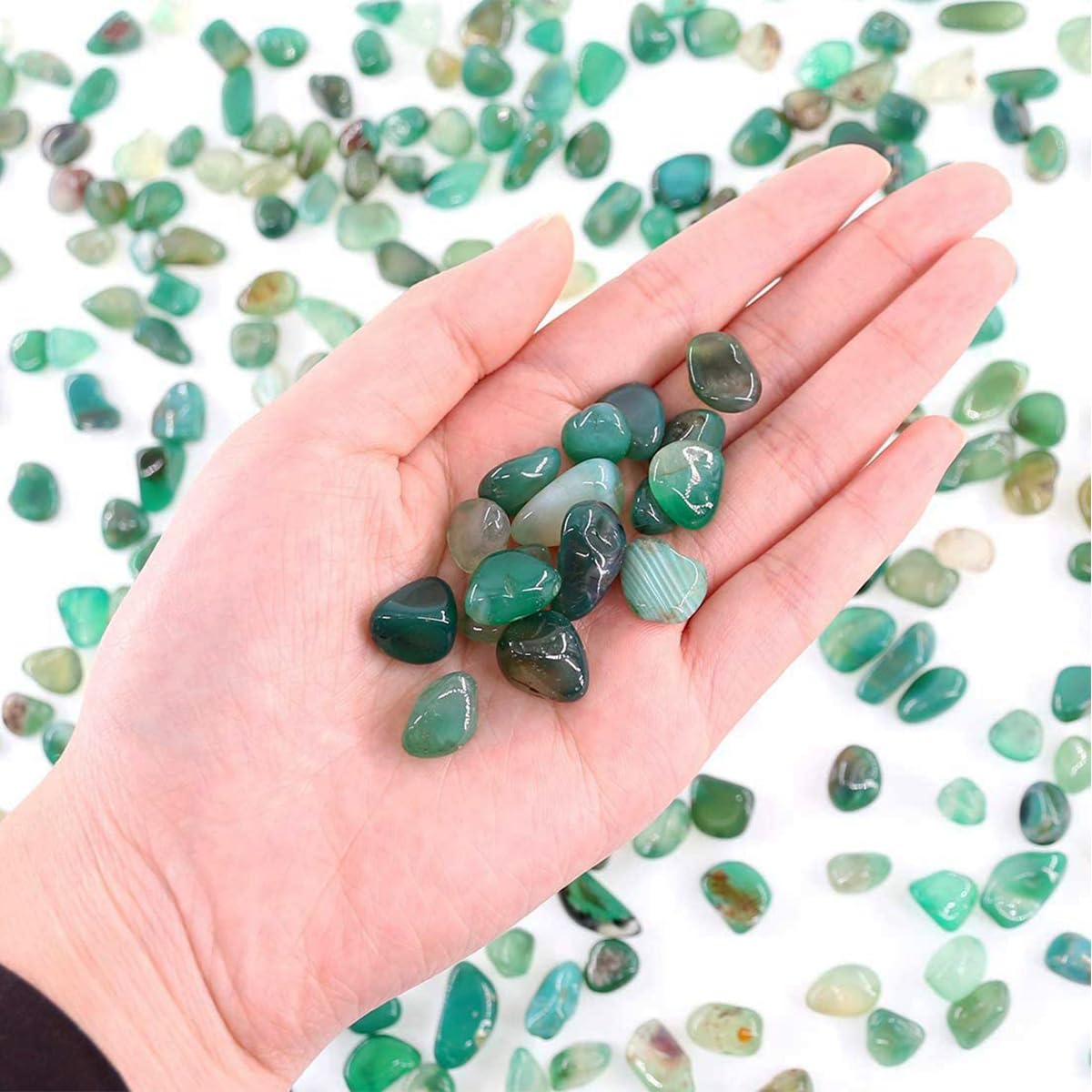 WAYBER Natural Green Agate Pebbles, 1 Lb/460g Decorative Rocks Non-Toxic Crystal Stone Irregular Quartz Gemstone Crushed Pieces Tumbled Stone Chips for Jewelry Making/Home Decoration