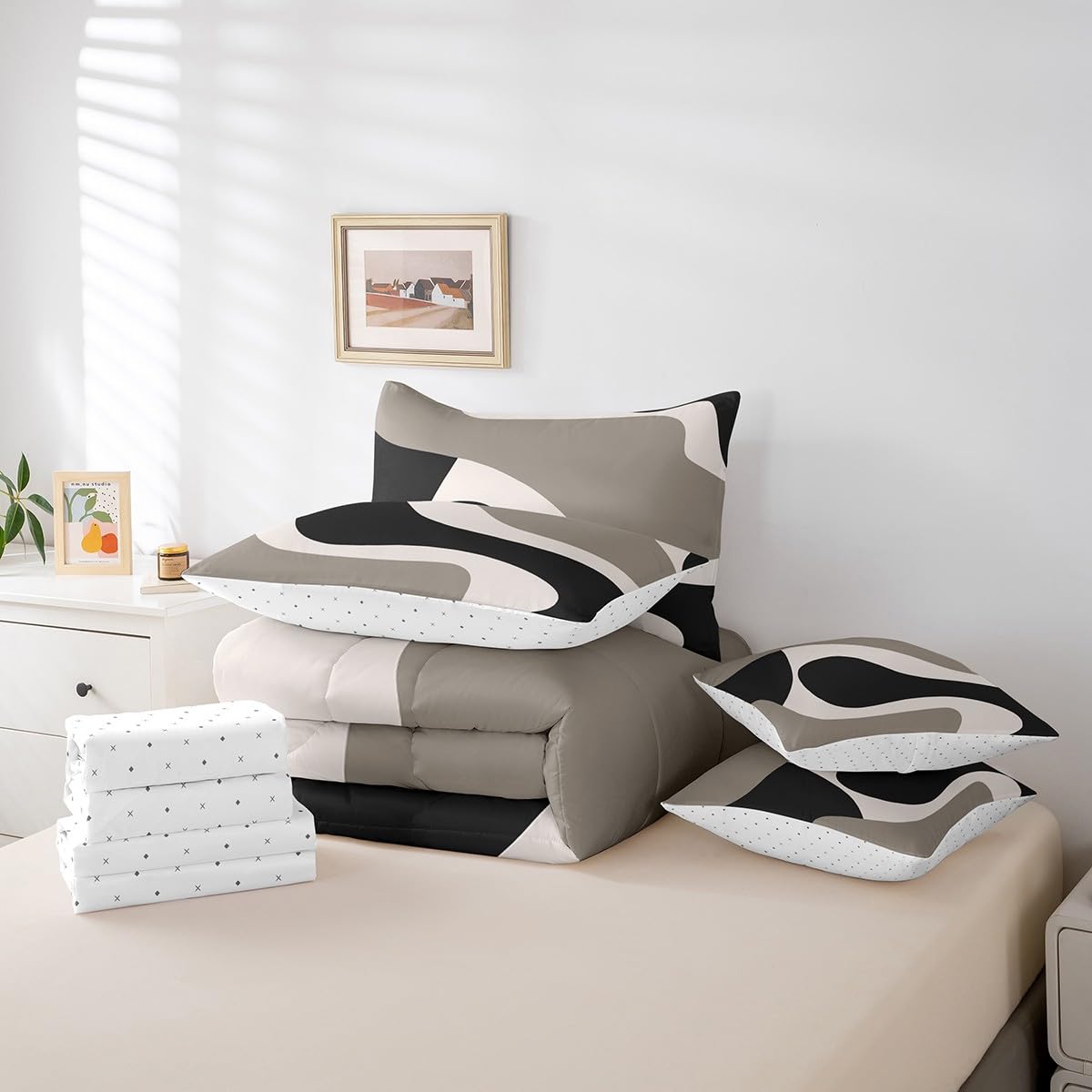 Erosebridal 7 Pcs Black Beige Striped Bed in A Bag King,Boho Modern Geometric Abstract Comforter Set for Women Men Adults, Stripes Bold Lines Bedding Set,Minimalist Stylish Art Bed Sheets