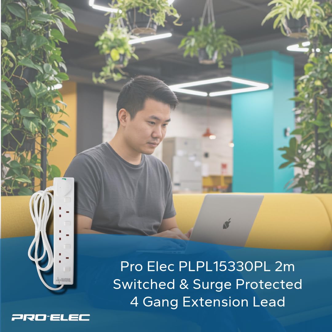 pro elec plpl15330pl 2 m Switched and Surge Protected 4 Gang Extension Lead white
