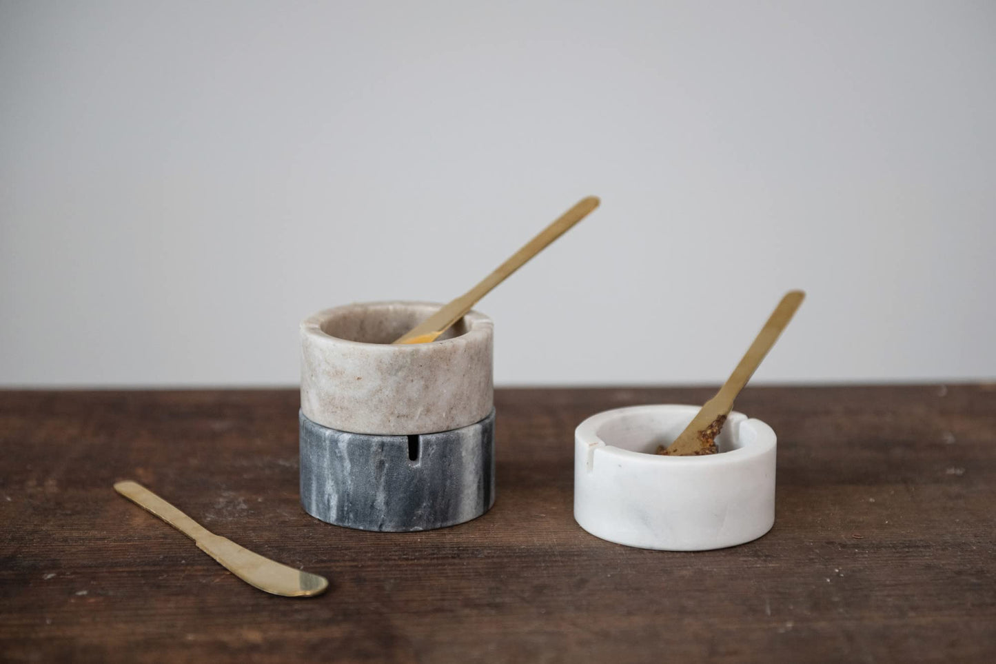 Creative Co-Op Marble Set Pinch Pot Bowls for Salt, Pepper, and Seasoning with 3 Metal Knives