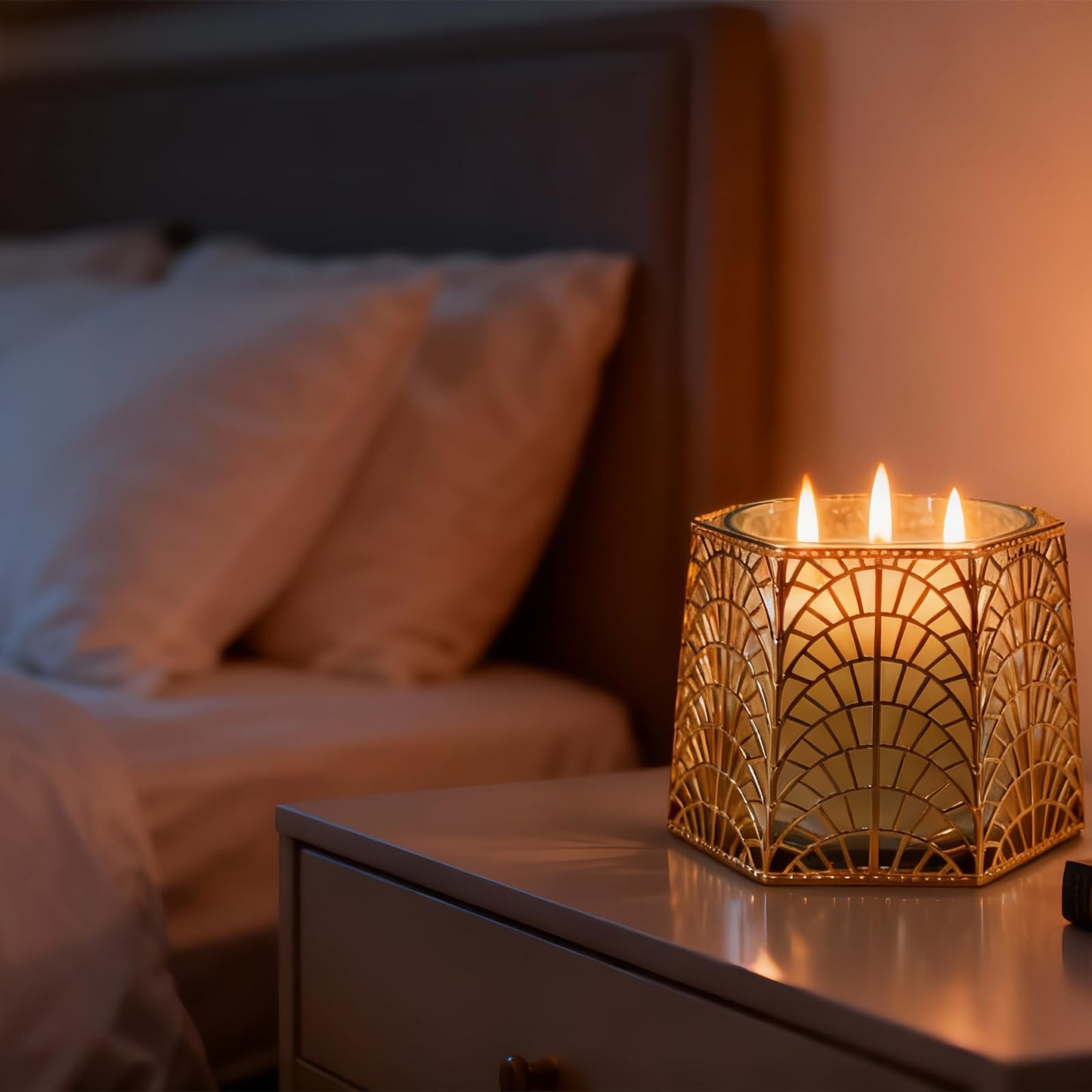 Dorephine 3 Wick Candle Holder, Golden Shell Design Candle Jar Holder for 4-Inch Diameter Jars (5.25" D x 3.5" H) (Golden)
