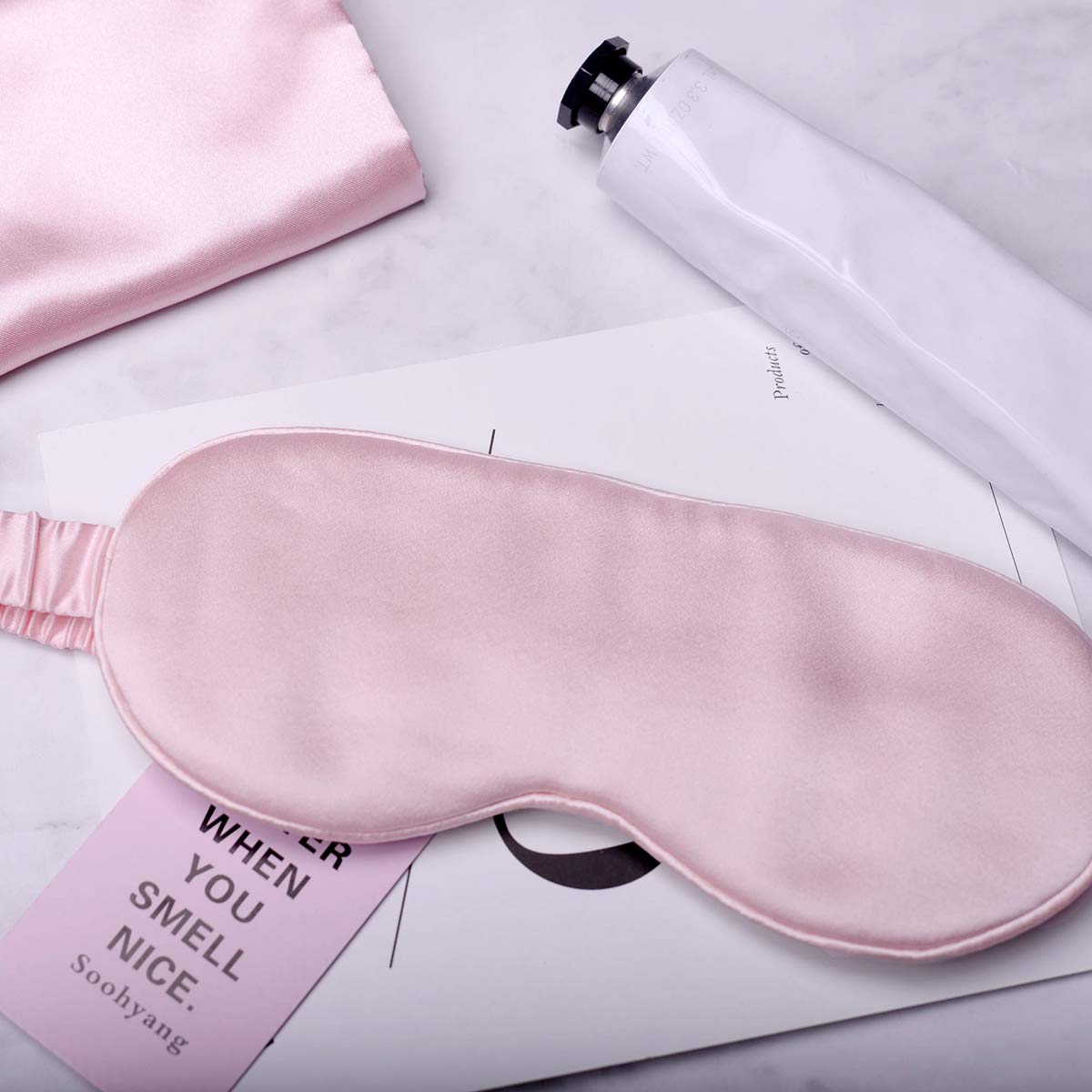 Silk Sleep Mask Light Blocking Luxury 100% Mulberry 19mm Silk Eye Mask Eye Cover Blindfold Ultra Soft Light & Comfy Anti Aging Skin Care with Travel Bag Gift Package