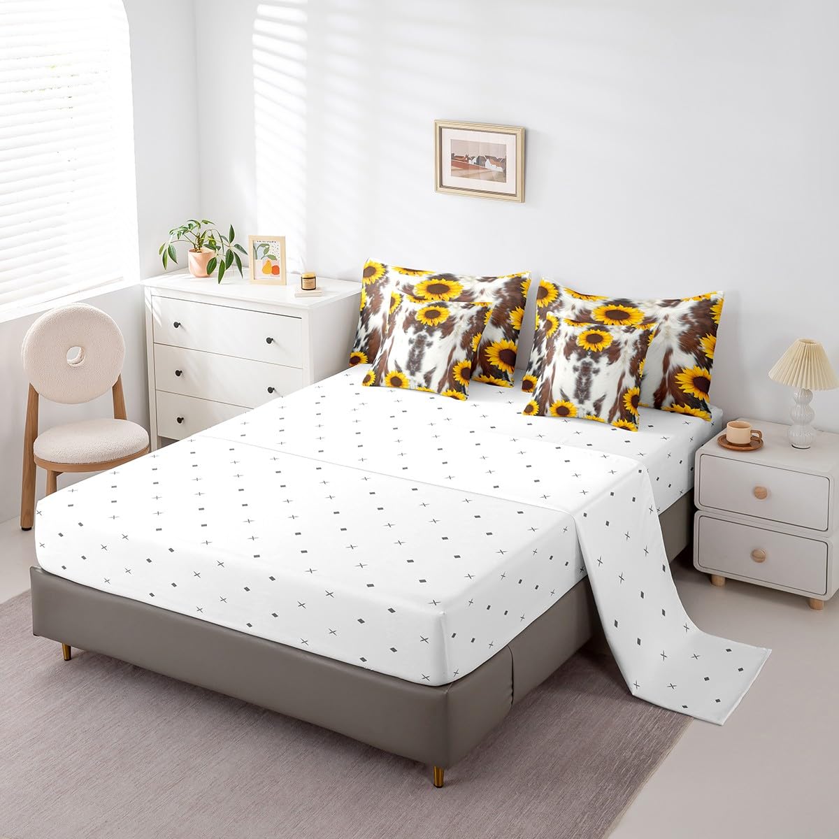 Erosebridal 7 Pcs Cow Print Comforter Set Twin Size,Sunflower Cow Bed in a Bag with Flat Sheet and Fitted Sheet for Kids and Adults,Farm Cowhide Flower Bedding Set with Pillowcases and Cushion Cases