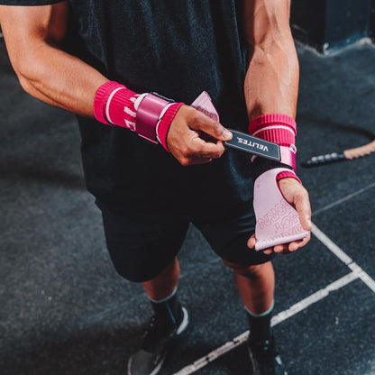 Velites I Grips Quad Pro I Professional Grips for Cross Training or Gymnastics I Suitable for Any Surface I Use with Magnesium I Include Fabric Wristbands to Gift Match.