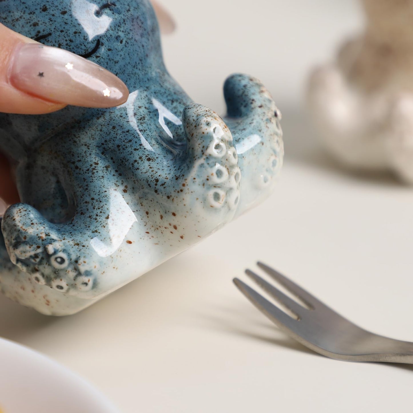 Bicuzat Ceramic Octopus Salt & Pepper Shakers Set, Hand-Painted Sea Animals Salt and Pepper Shakers, 2 PCS Set