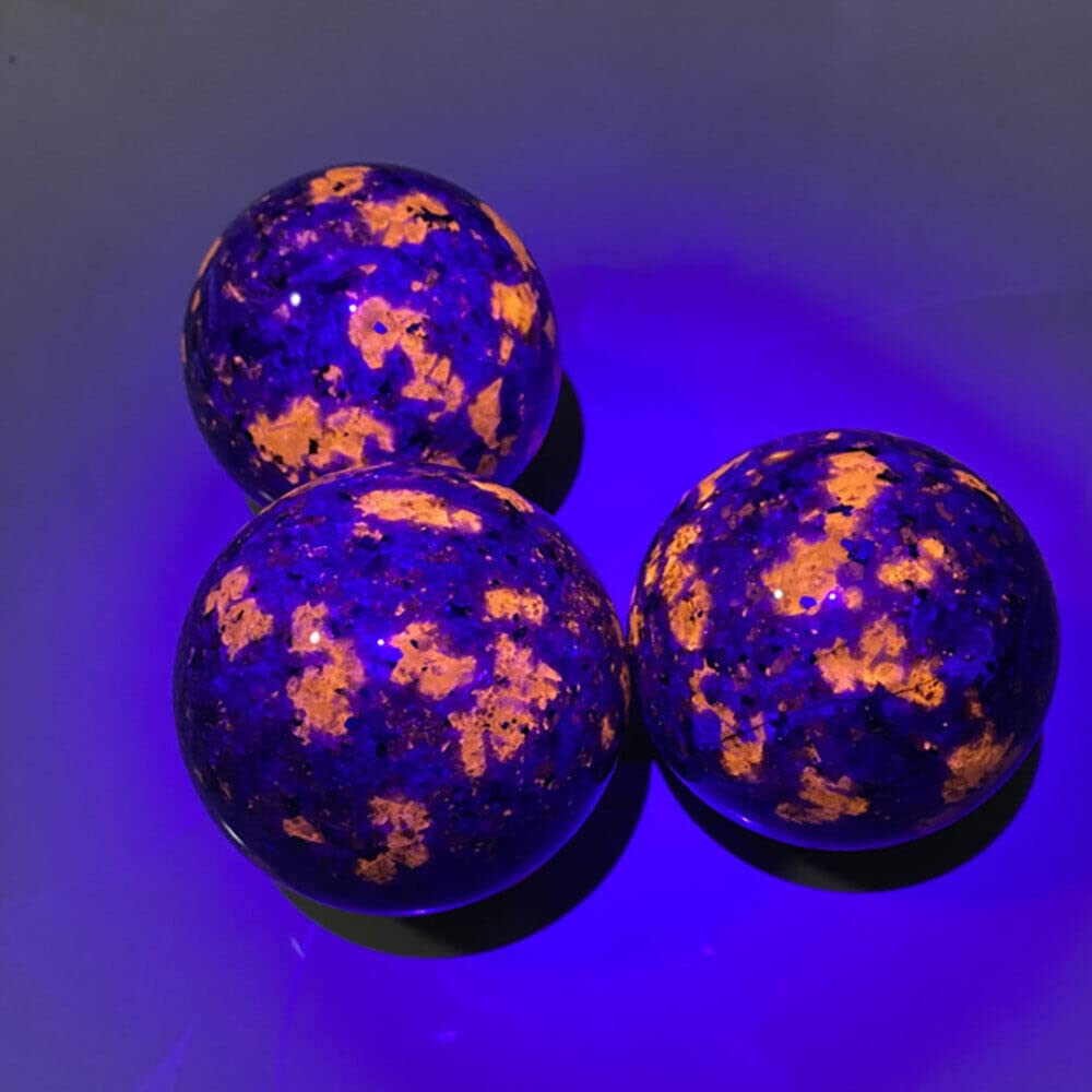 1PC Natural Stone Yooperlite Crystal Ball Powerful Chakra Energy Crystals Stones Sphere Spiritual 50mm