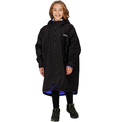 Regatta Kids Junior Waterproof Changing Robe, Borg Lined Changing Robe with Hood - Perfect for Outdoor Water Activities