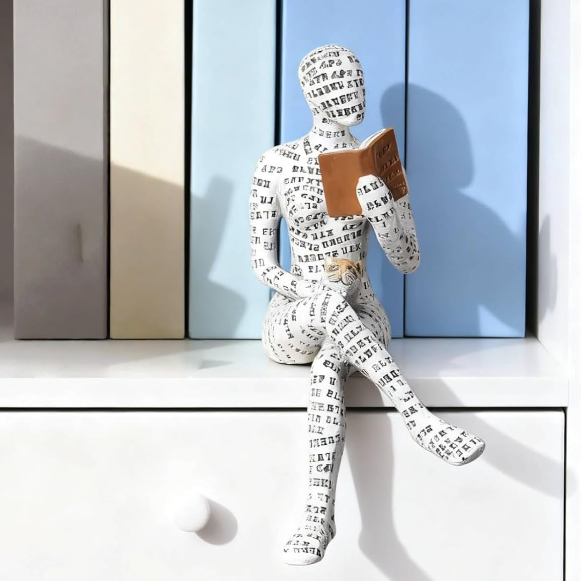JLNGTHONG Reading Women Figurine, Thinker Statue Modern Art Sculpture Resin Abstract Collectible Figurines for Console Table Bookshelf Shelf Office Coffee Table Home Decoration (Seated Position)