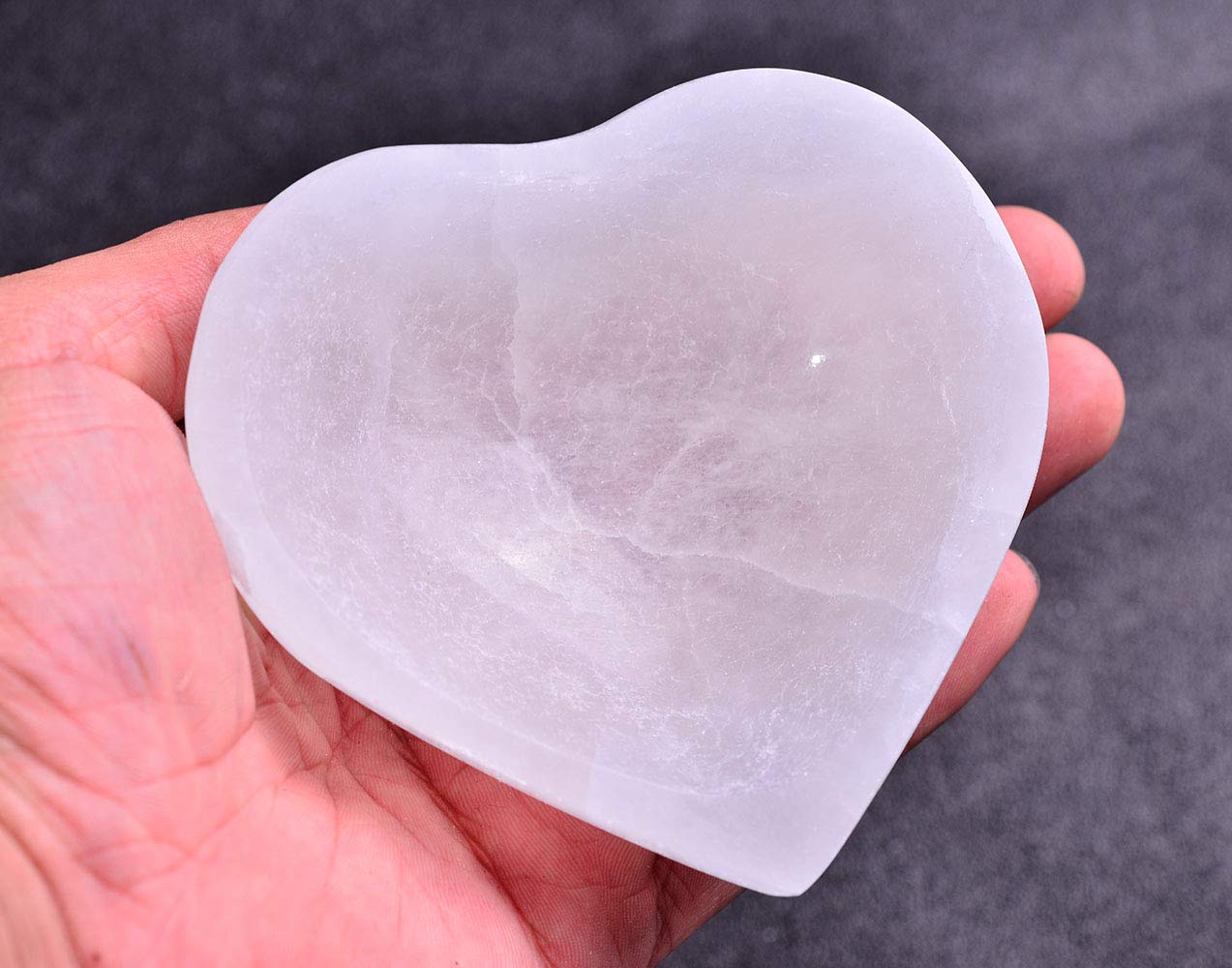 JIC Gem Heart Shape Selenite Crystal Bowl Moroccan Selenite Plate for Cleansing and Recharging Crystals and Healing Stones 4 Inch