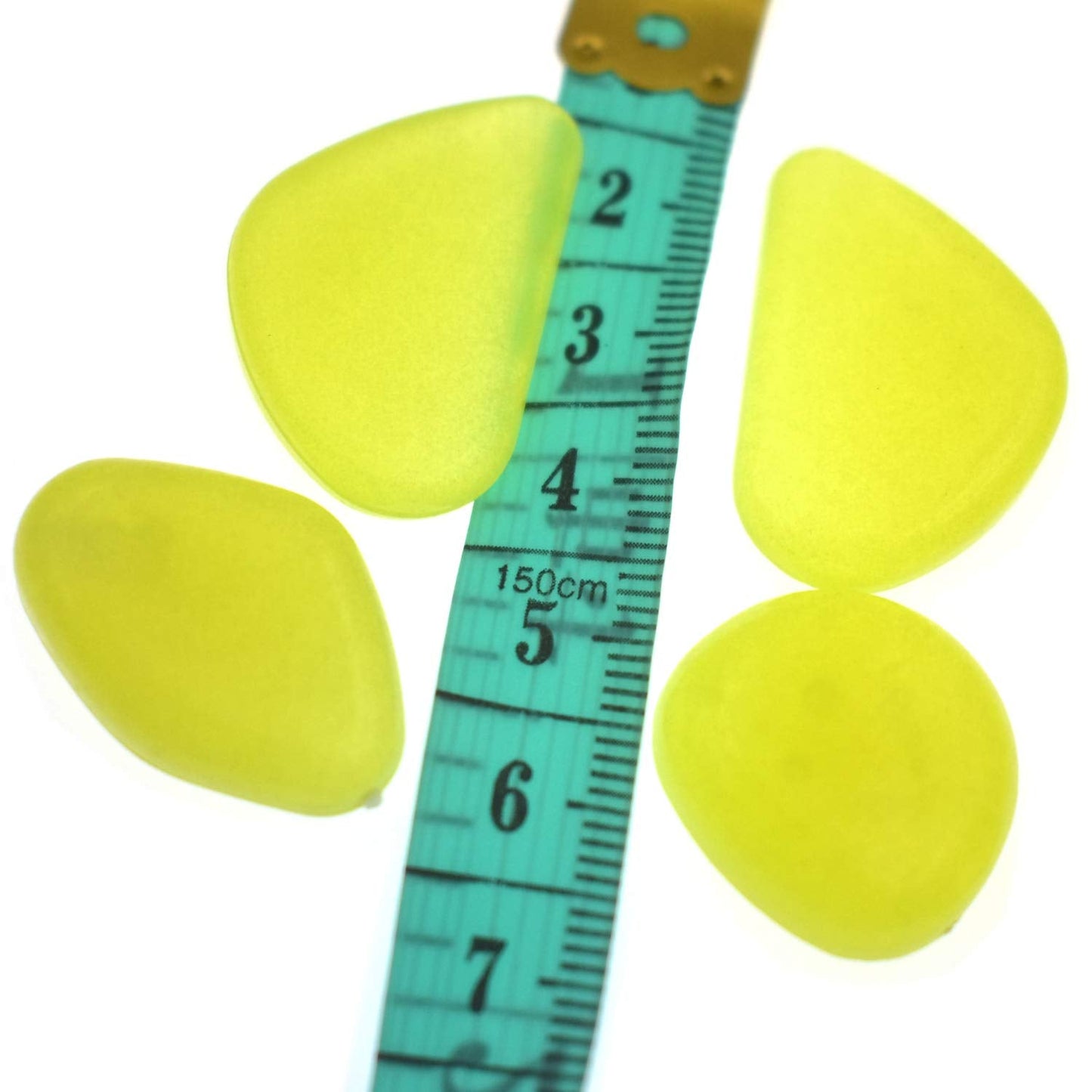 QTTLLI 450Pcs Glow Pebbles Glow in The Dark Decorative Stones Rocks for Garden Path Walkway Yard Fish Tank, Yellow