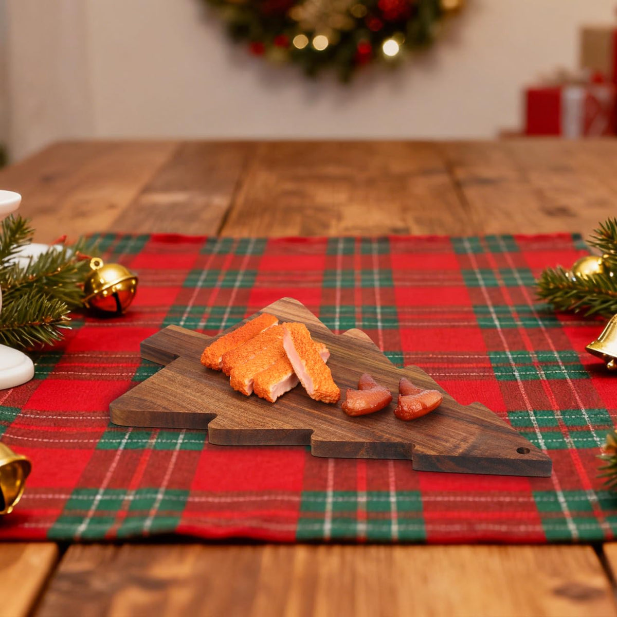 DOITOOL Christmas Tree Charcuterie Board Christmas Cutting Board Wood Fruit Tray Cheese Appetizer Tray Decorative Sushi Serving Plate Candy Dish Holiday Xmas Tree Platters