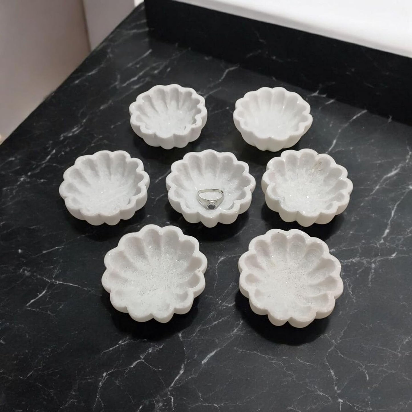 Varenthe HOME Luxury Marble Urli | Marble Key Bowl | Scalloped Fluted Decorative Bowl | Handcrafted Natural Bowl for Home & Festive Decoration | Key Holder (1 Piece)