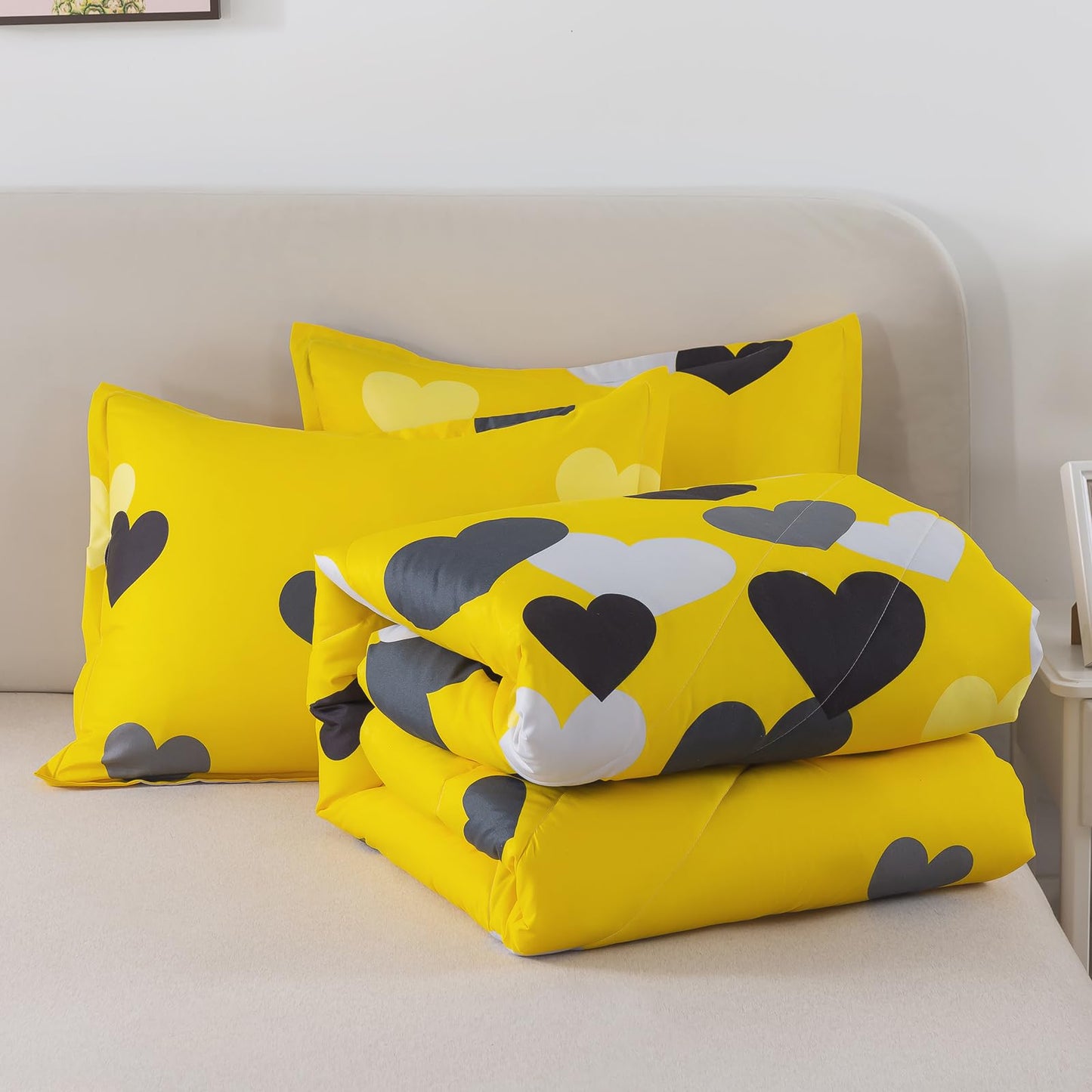 Caressma Twin Size Comforter Set for Boys Farmhouse Yellow Bedding Set with Black Heart All Season Fluffy Soft Lightweight(1 Comforter & 1 Pillowshams)