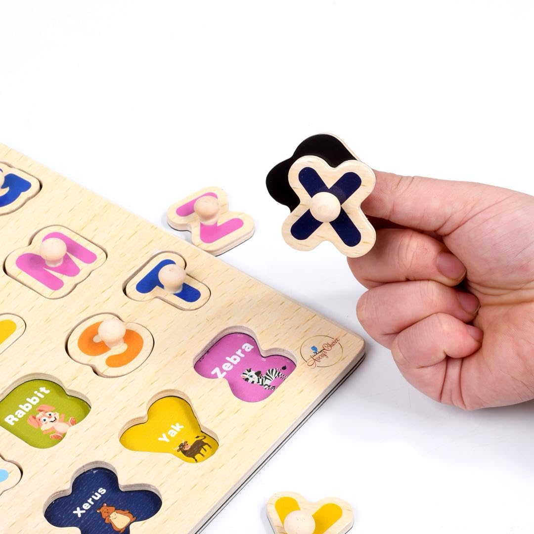 Avery's Choice Magnetic Wooden Capital Letter Board Puzzle, 30 x 22.5 cm