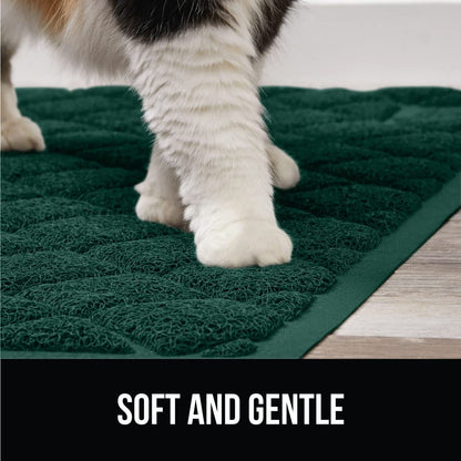 GORILLA GRIP Cat Litter Box Mat, Water Resistant, US Designed Kitty Litter Trapping Mats, Easy to Clean, Scatter Control, Less Mess and Clean Floors, Kitten Supplies for Indoor Cats 17x11 Hunter Green