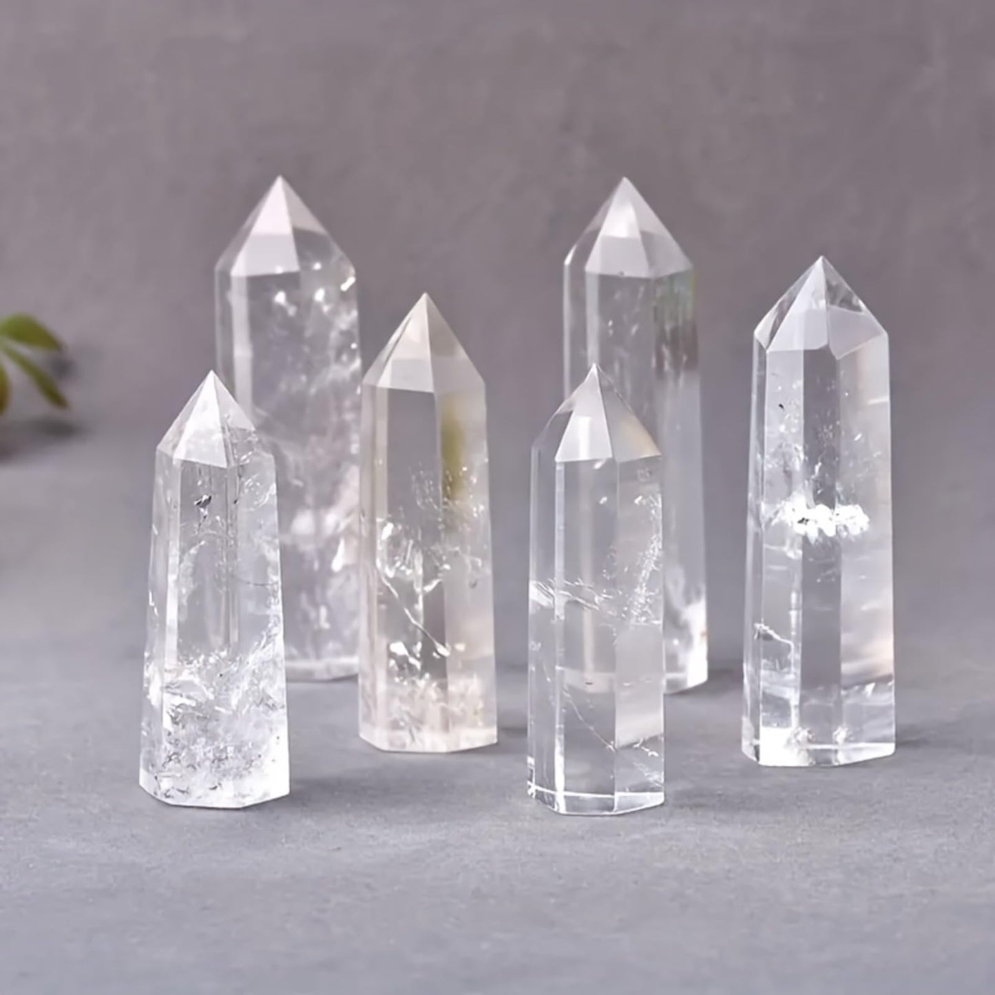 YOUNAIERZX Natural Clear Quartz Crystal Tower Obelisk Hexagonal Prism Stone 70-100mm Polished Healing Crystal for Home Decoration