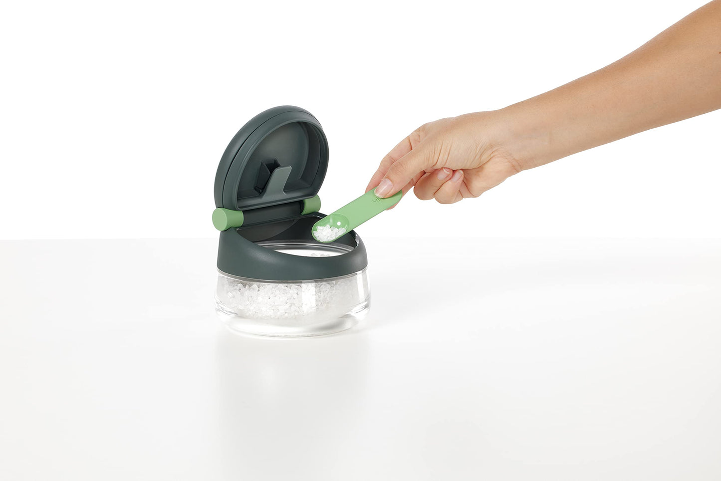 Lékué 16.9oz Shaker Salt Cellar, 0.5 x 4.1inch, Clear