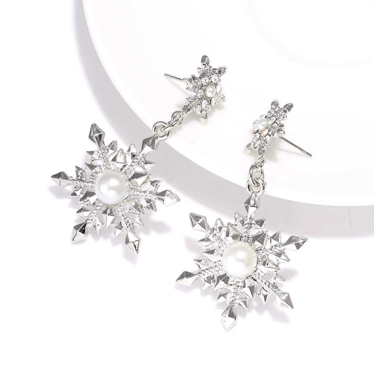 NLCAC Christmas Necklace Pearl Snowflake Collar Necklace with Snowflake Drop Earrings Santa Holiday Novelty Jewelry for Women (Pearl Snowflake)