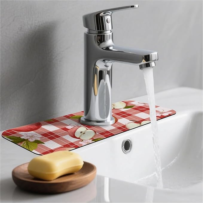 Kitchen Sink Splash Guard，Apple-on a checkered Faucet Mat Sink Gadgets-Super