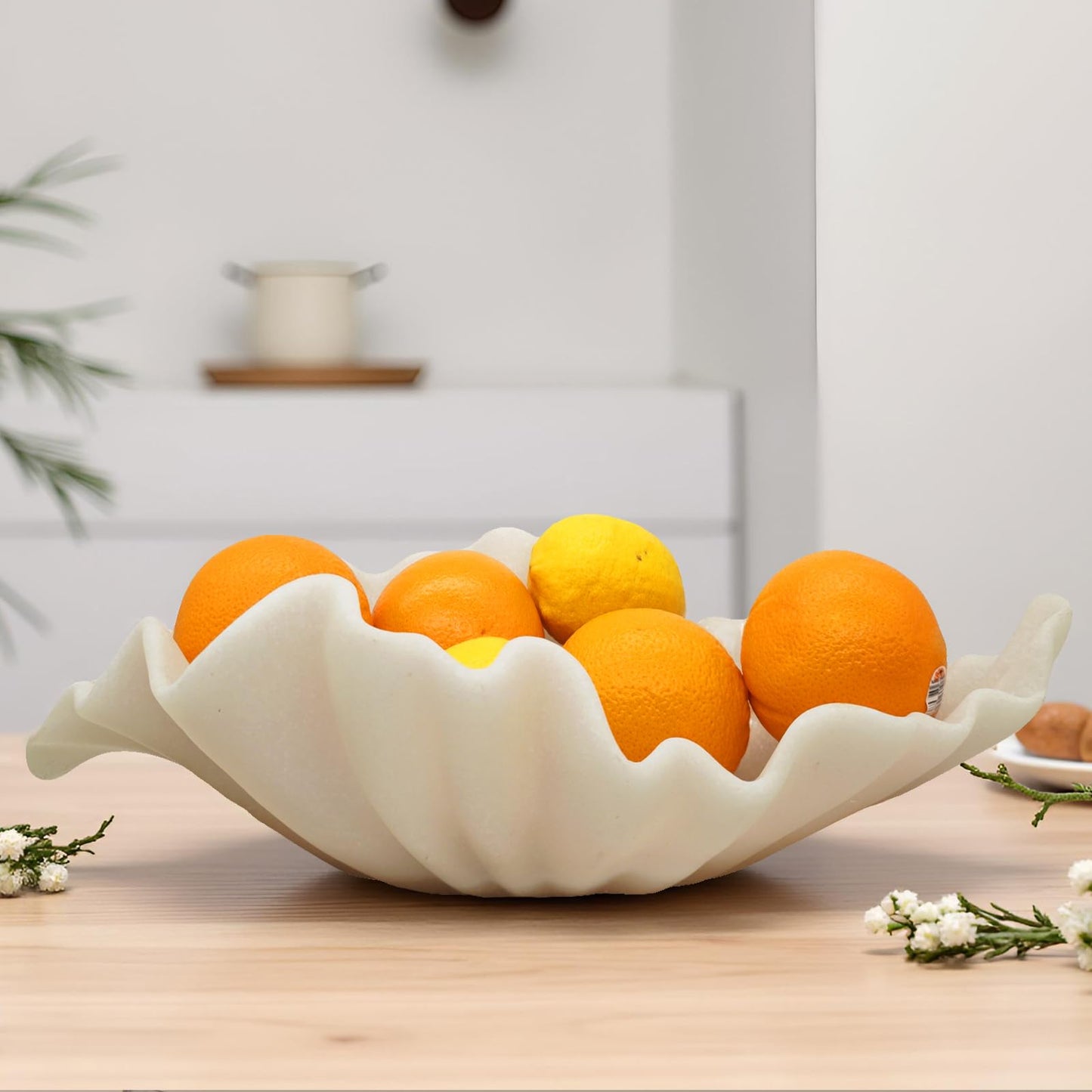 CSjihua Off-white Large Decorative Bowl - 16” Fruit/Key/Purse Bowl for Home Decor - Coffee Table & Entryway Table Decor - Scalloped Ruffle Bowls - Unique Centerpiece Bowls(Big)
