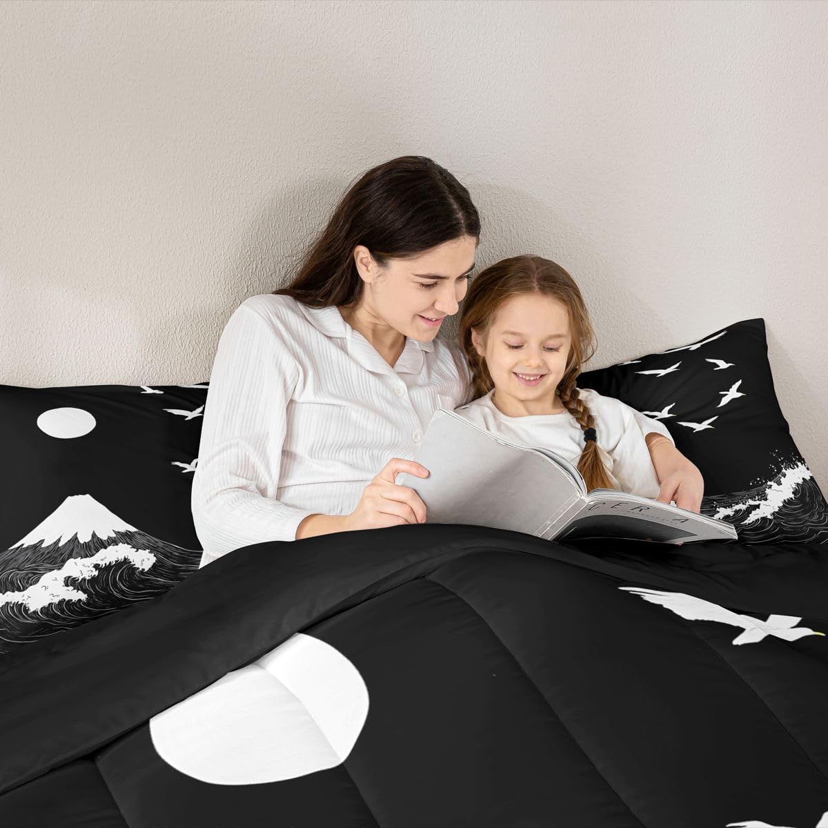 jejeloiu Black Japanese Style Comforter Set Queen Size Wave Bedding Set for Kids Boys Girls Mountain Duvet Quilt Ocean Wave Bedroom Decor Microfiber 3 Pcs with 2 Pillow Cases