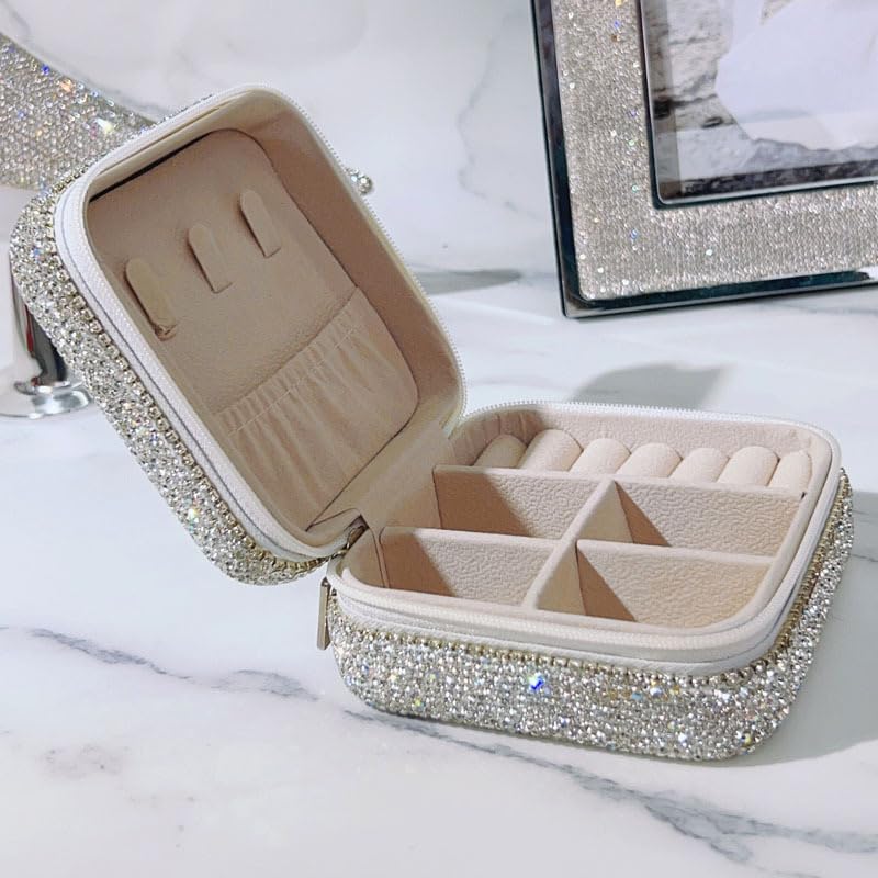 Lagnlnaoy Luxury Crystal Rhinestone Travel Jewelry Box, Portable Ring Earring Organizer Case, gifts for mom sister Gifts