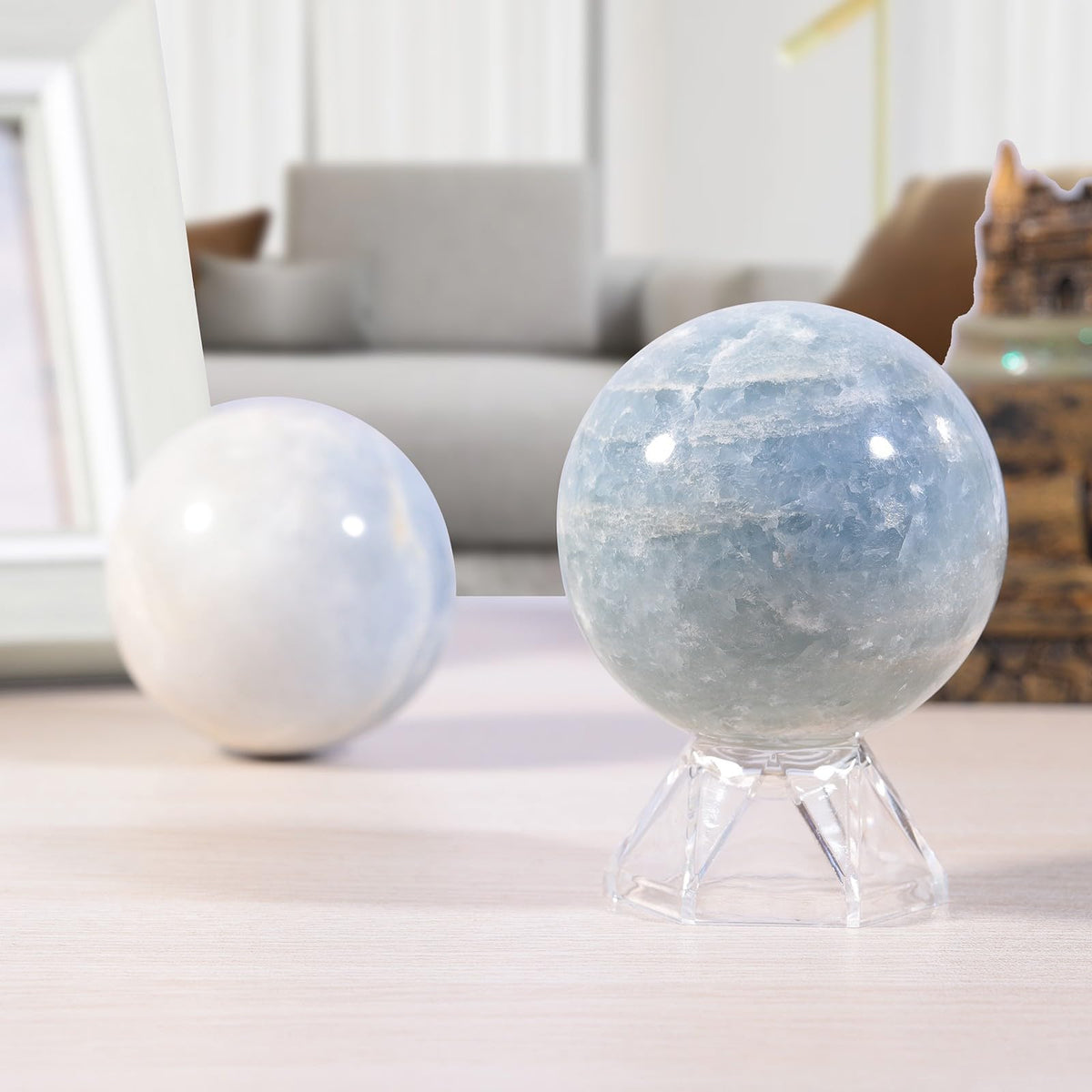 TUMBEELLUWA Blue Celestite Crystal Ball with Acrylic Stand, Decorative Sphere for Witchcraft Fortune Teller Home Decor, 50-60 mm