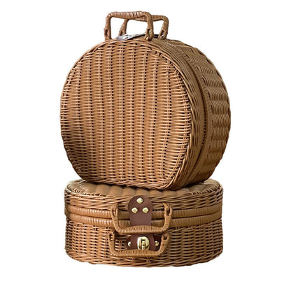 Vintage Rattan Basket, Round Woven Picnic Basket Purse with Handle Small Suitcase Retro Weaving Vine Weaving Carrying Case Gift Box for Beach, Travel & Daily Use. (M)