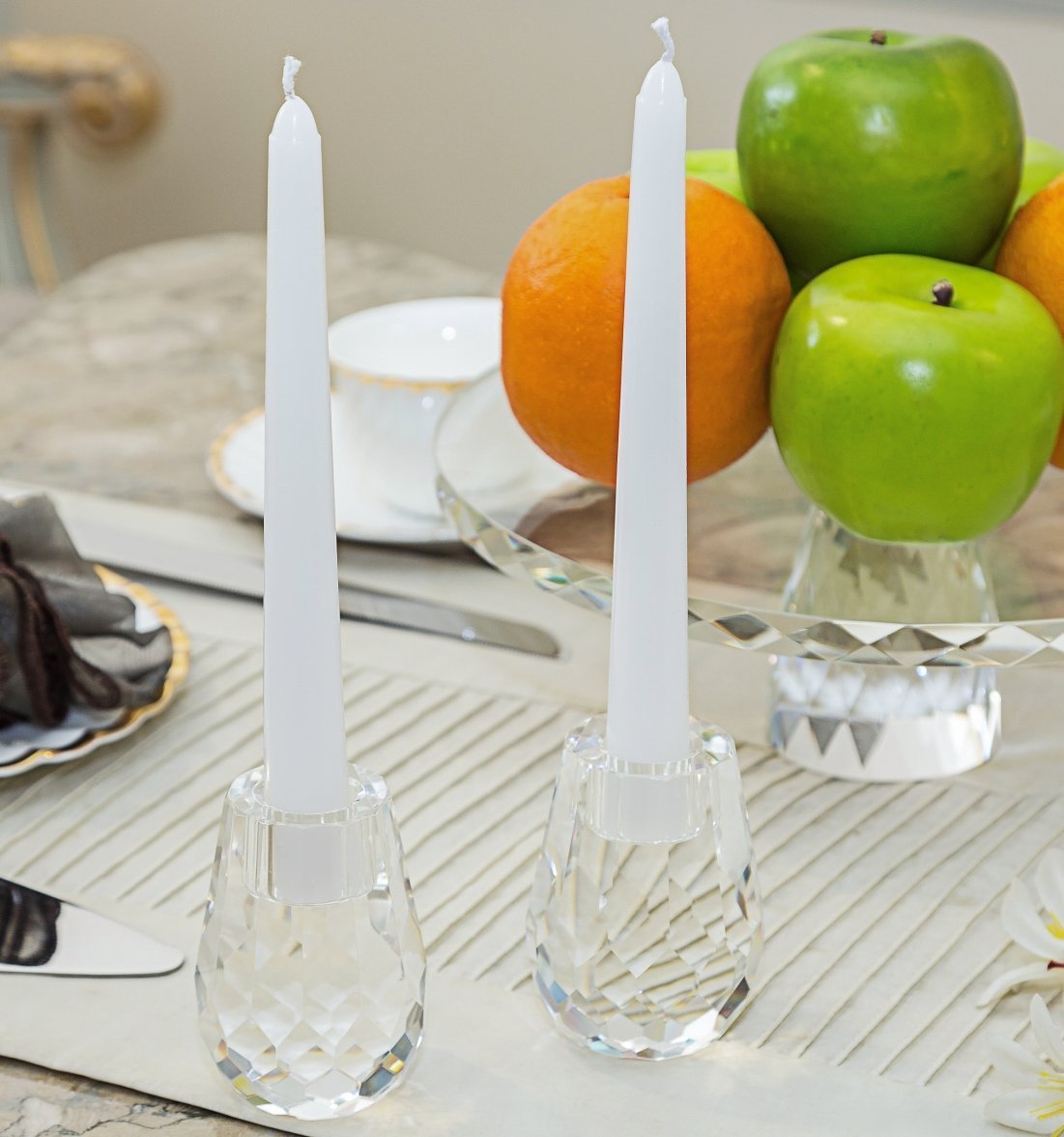 Donoucls Crystal Candle Holder Honeycomb Designed Hand Cut Crystal Household Taper Candlesticks Banquet Decorations for Dinner 2.4x3.2Inches Pack of 2, Clear