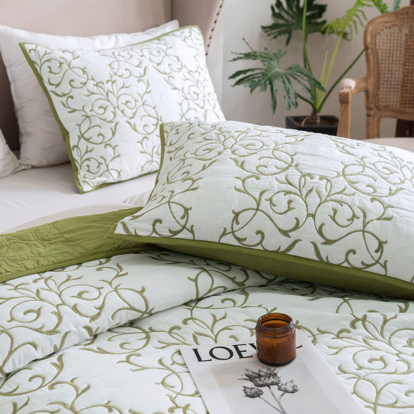 mixinni 2-Piece King Size Soft Microfiber Green Quilted Embroidery Floral Pattern Pillow Shams-20" x 36"