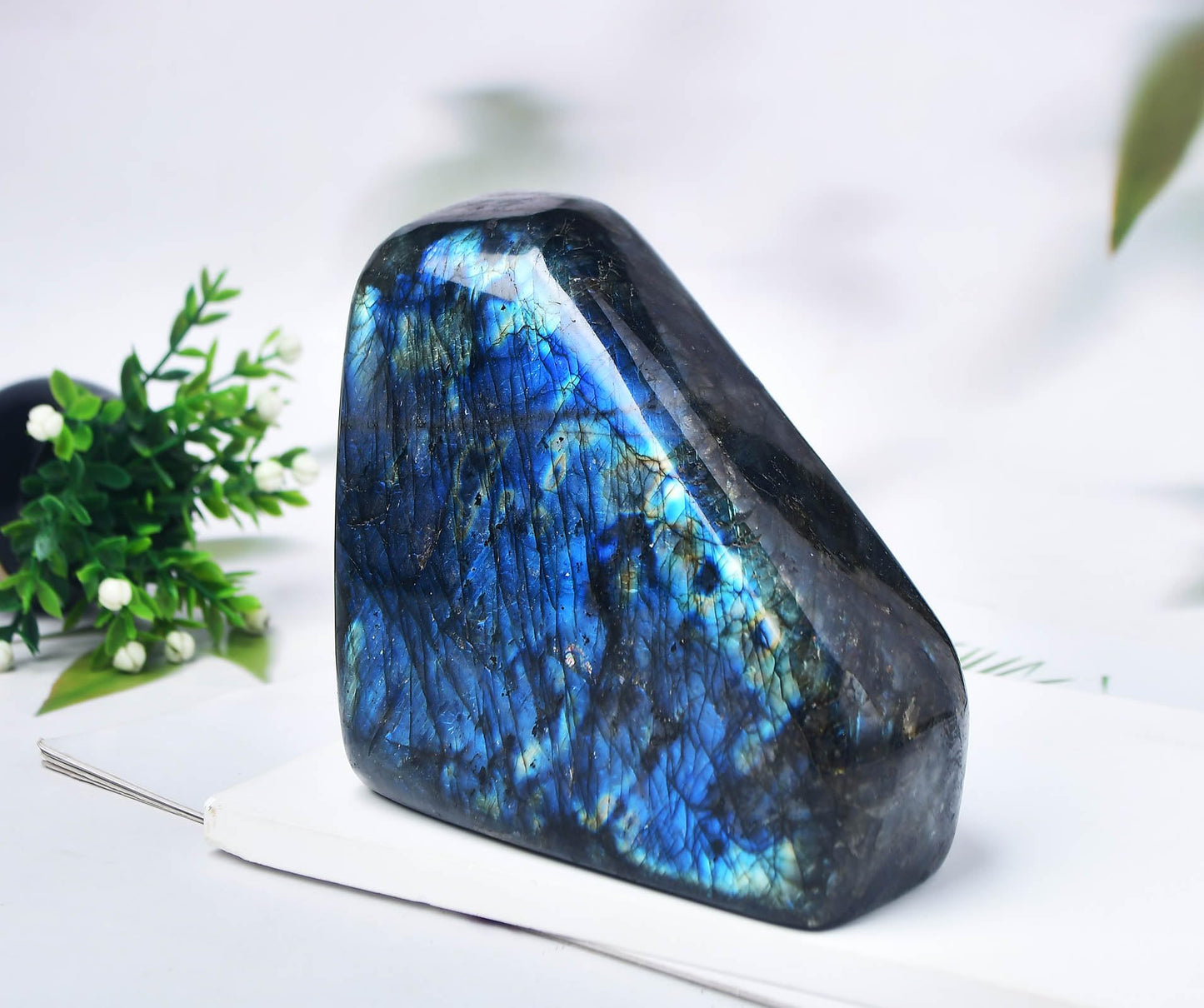 FZBHRO Large Labradorite Rock Polished Slab Block Healing Crystal Stone for Meditation Gift Home Decor 2.2-2.6 Pound