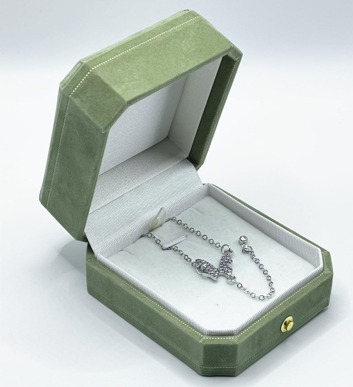 WHSLILR Velvet Necklace Box - Octagon Engagement Necklace Box with Hinged Lid for Proposal Engagement Wedding, Necklace Case Jewelry Box with Gold Lace - PRB007-Green