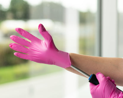FRAMAR Pink Gloves Disposable Medium – Powder Free Nitrile, Latex Free Gloves Medium Disposable For Hair Dye, Tattoo, Cleaning – Extra Durable and Resistant – 100 Pack