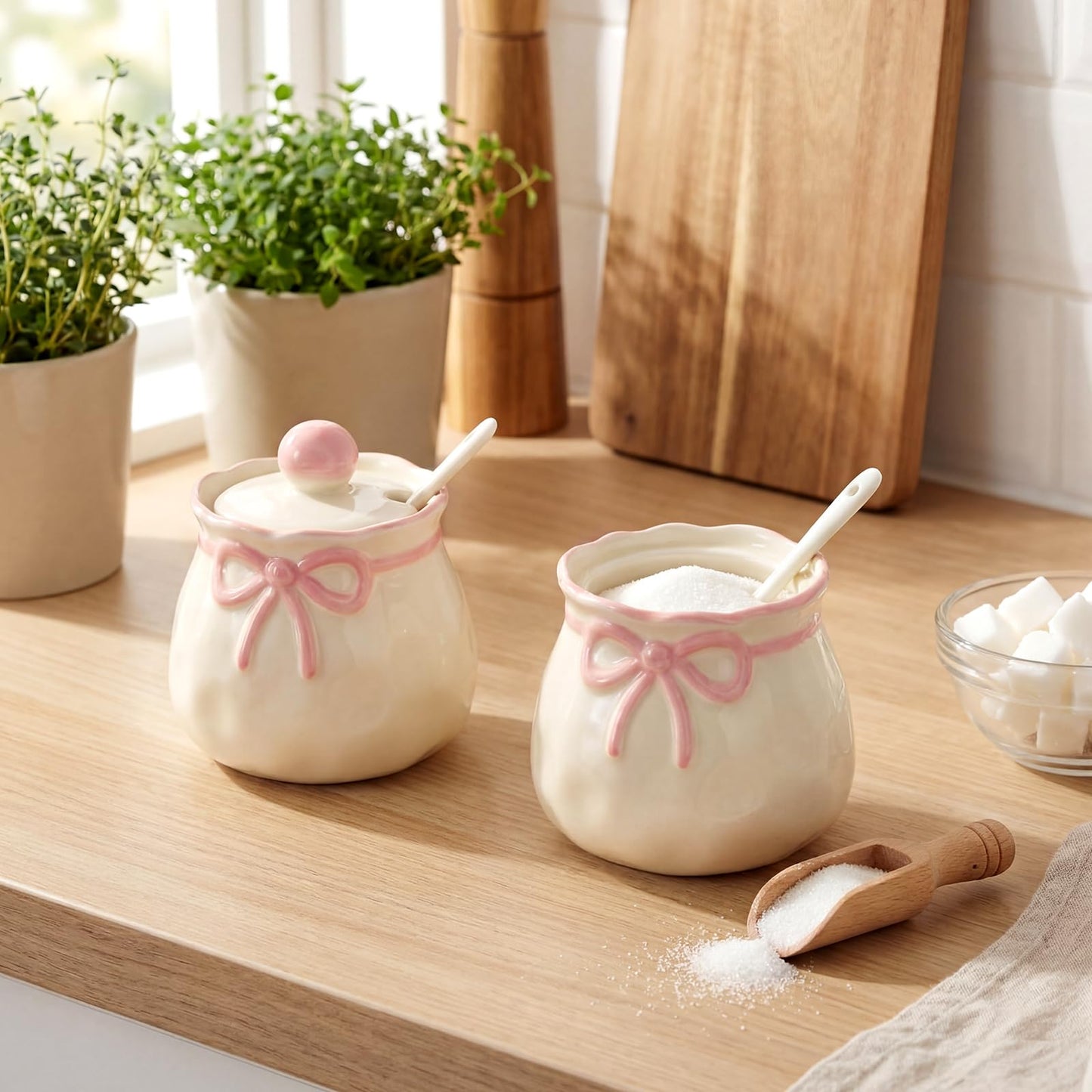 Ferrochef 2 Pcs Pink Bow Salt and Pepper Containers Cute Sugar Container with Lid Ceramic Salt and Pepper Cellars with Lids Spoons Pink Kitchen Gift for Women Coquette Decors for Spice Housewarming