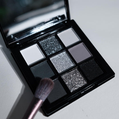 Erinde 9 Color Smokey Eyeshadow Palette, Highly Pigmented Matte & Glitter Shades,Black Silver Gray Eye Shadow Set for Halloween Makeup, Long-Lasting, Waterproof & Blendable, Reversal Star Smokey