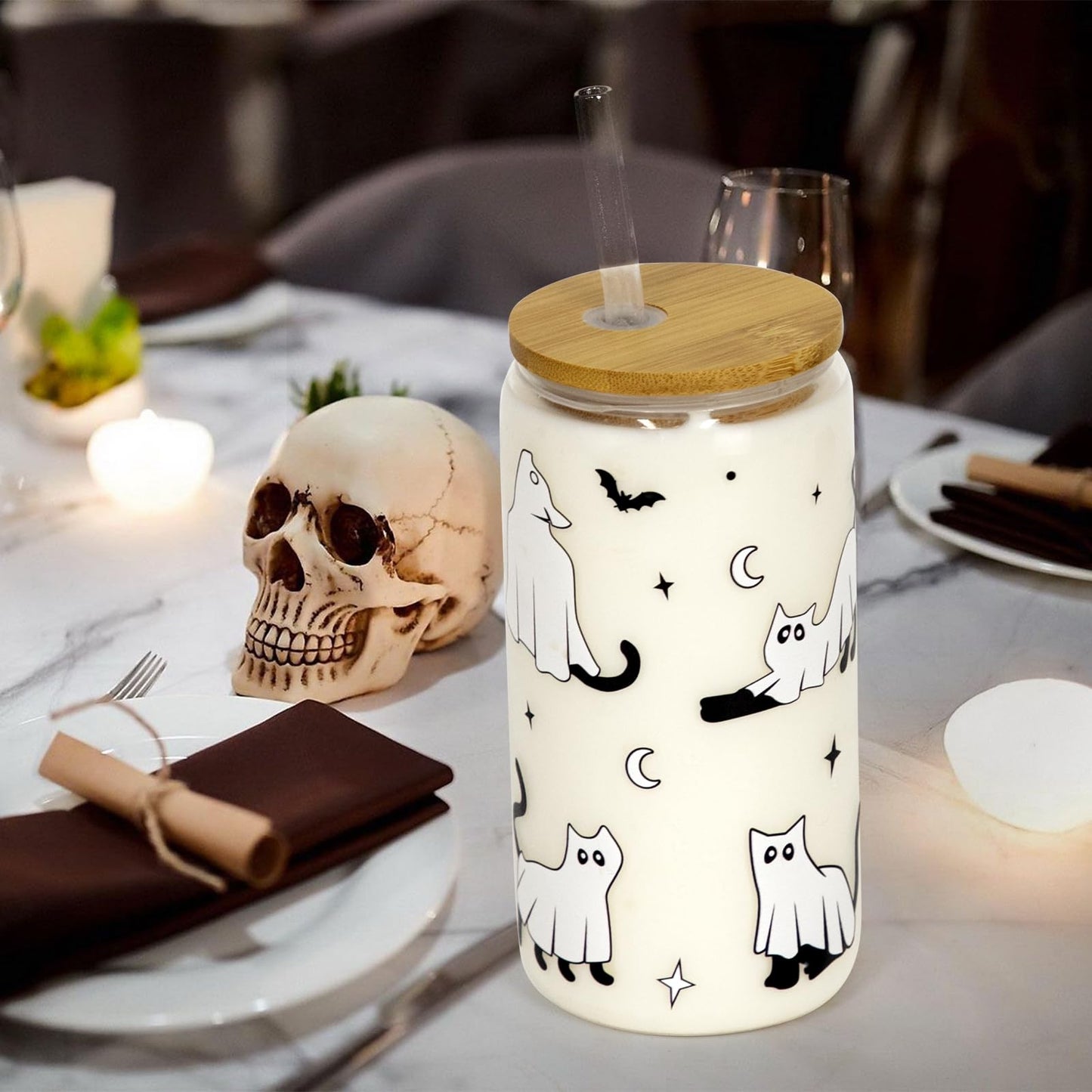 Joyseller Halloween Glass Cup, 18oz Cute Ghost Cat Iced Coffee Can Glass Tumbler with Lid and Straw, Halloween Spooky Gifts for Her Him
