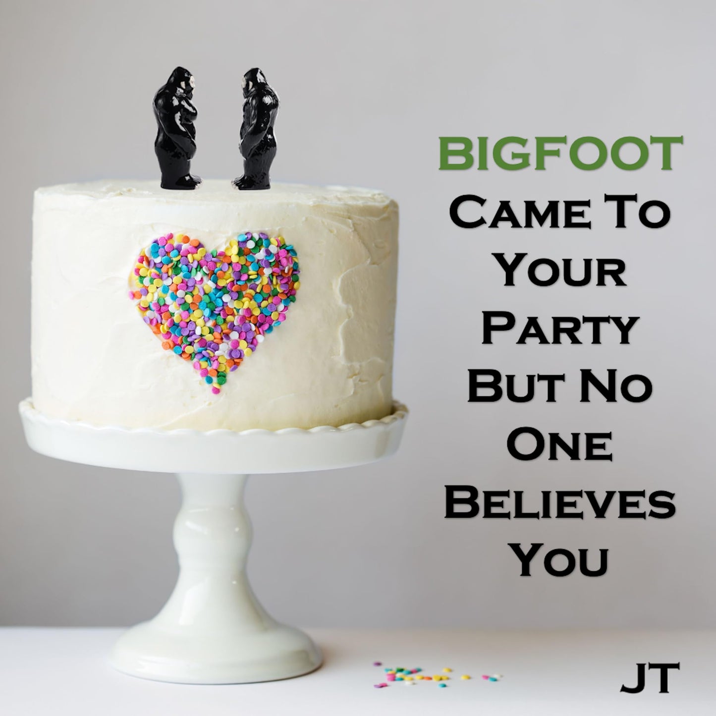 Bigfoot Ceramic Salt and Pepper Shaker Set – Unique Funny Big Foot Sasquatch Gifts for Adults Men and Women – Novelty Gag Cryptid Gifts for White Elephant Party