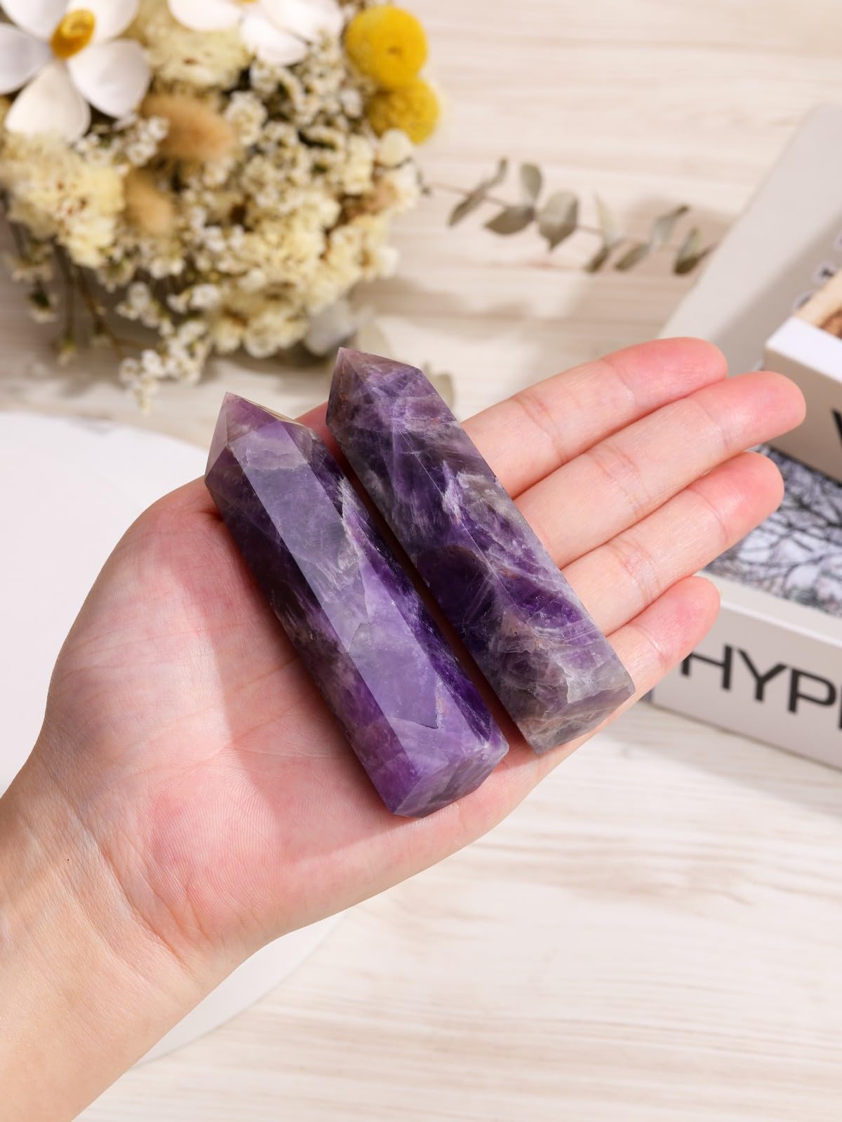 Jovivi Amethyst Healing Crystal Wands,3.5"-4" Polishied Natural 6 Faceted Single Point Chakra Crystal Wand for Reiki Energy Meditation Stone Home Decor Collection Gift 1PC