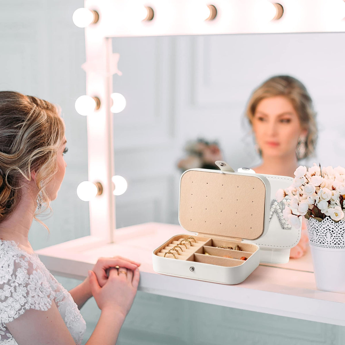 Belanttega MRS Travel Jewelry Box for Mother's Day GiftsBride Travel Portable Jewelry Case Small Jewelry Organizer Travel Accessories for Women, Bridal Shower Gift Engagement Present, White
