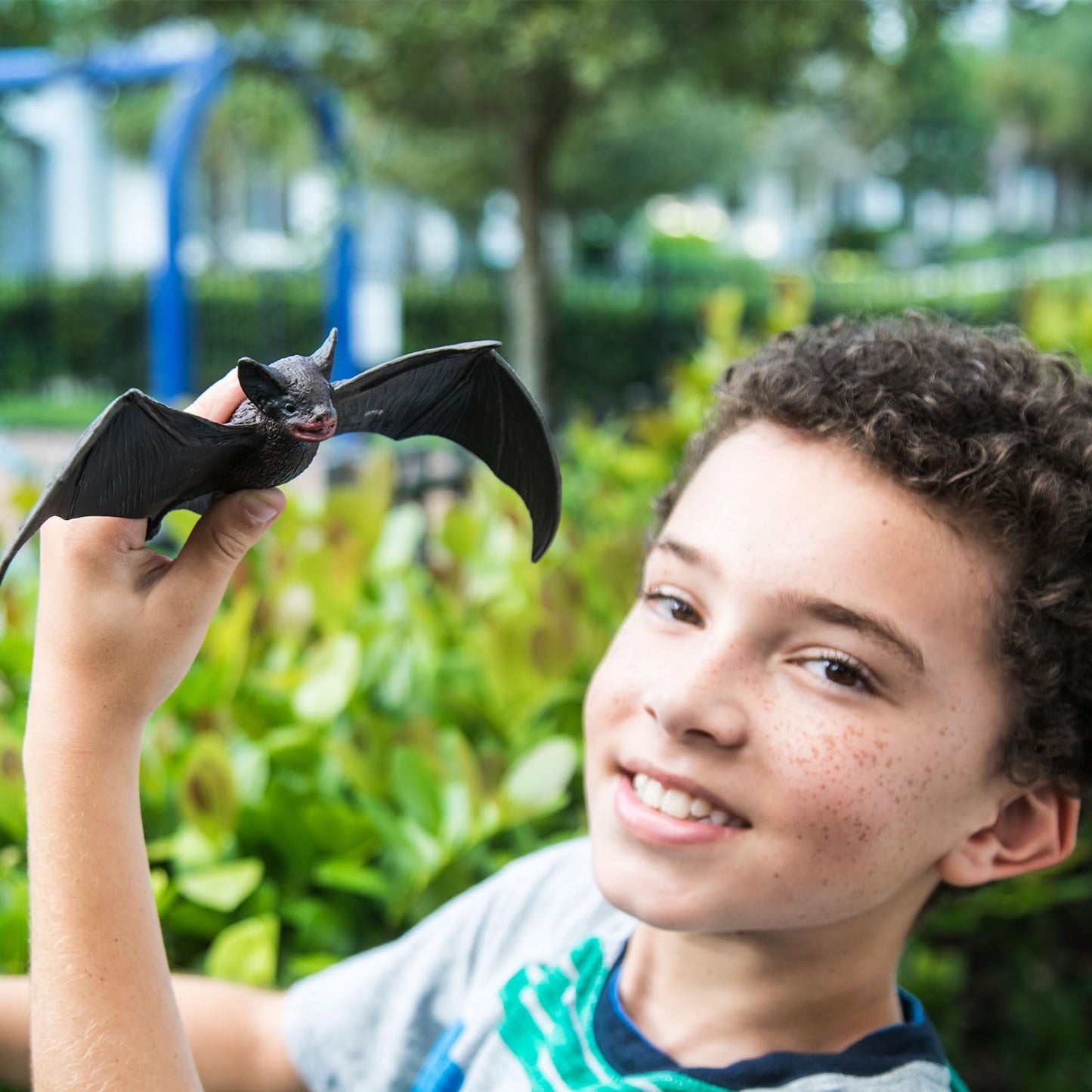 Safari Ltd. Brown Bat Figurine - Detailed 9" Plastic Model Figure - Fun Educational Play Toy for Boys, Girls & Kids Ages 3+